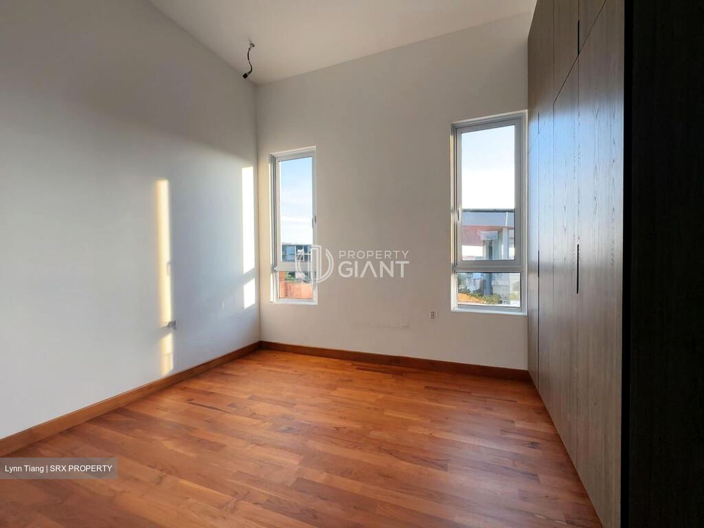 Toh Estate (D17), Terrace #498409471